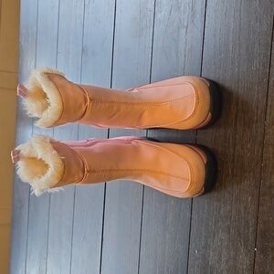 Lands End little girl snow boots size 8